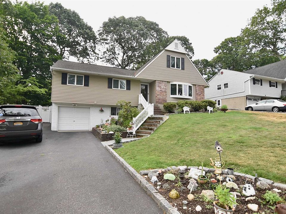 1st image of 39 Dorothy Ln
