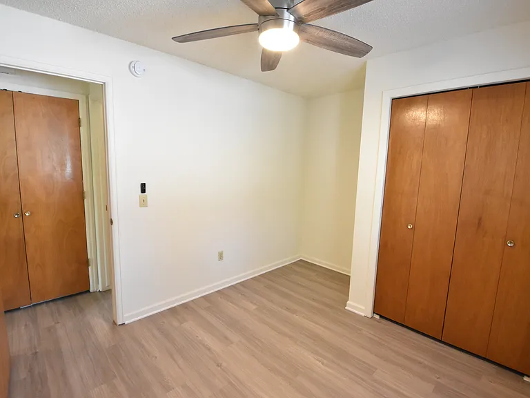 1921 Walnut St #101 — Photo 12