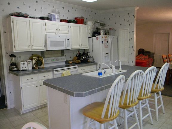 5th image of 5550 Brookridge Dr