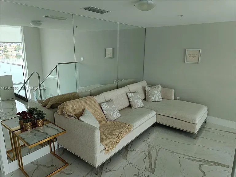 400 Sunny Isles Blvd #104 — Photo 15