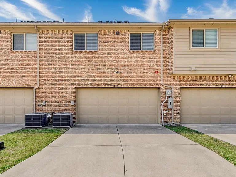2559 Adam Ln — Photo 24