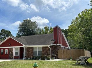 127 Forest Ridge Dr, Savannah, GA 31419