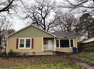 2017 S West St, Fort Smith, AR 72901