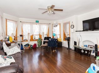 4351 N Greenview Ave, Chicago, IL 60613