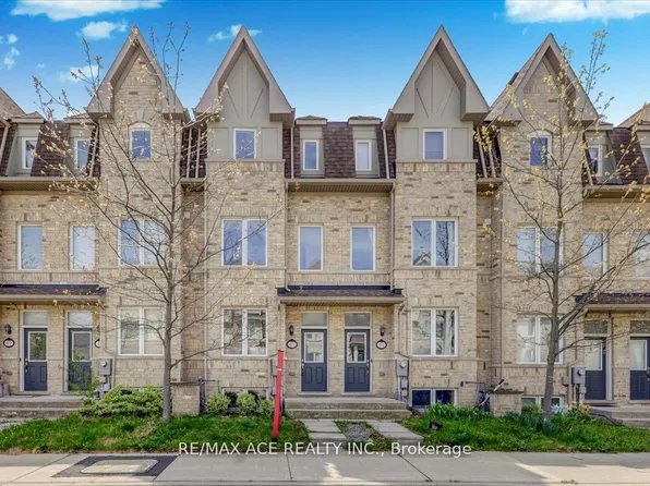 43 Kawneer Ter, Toronto, ON M1P 0C2