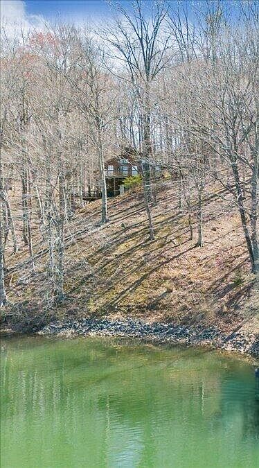 1st image of 14 Waterwood Dr