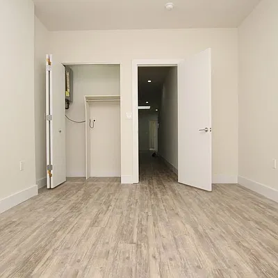 Rented by Nooklyn NYC LLC | media 10