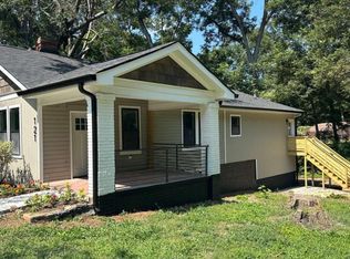 121 Orchard St, Fairburn, GA 30213