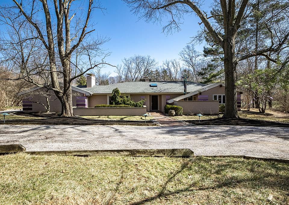 1st image of 5830 Towhee Ln