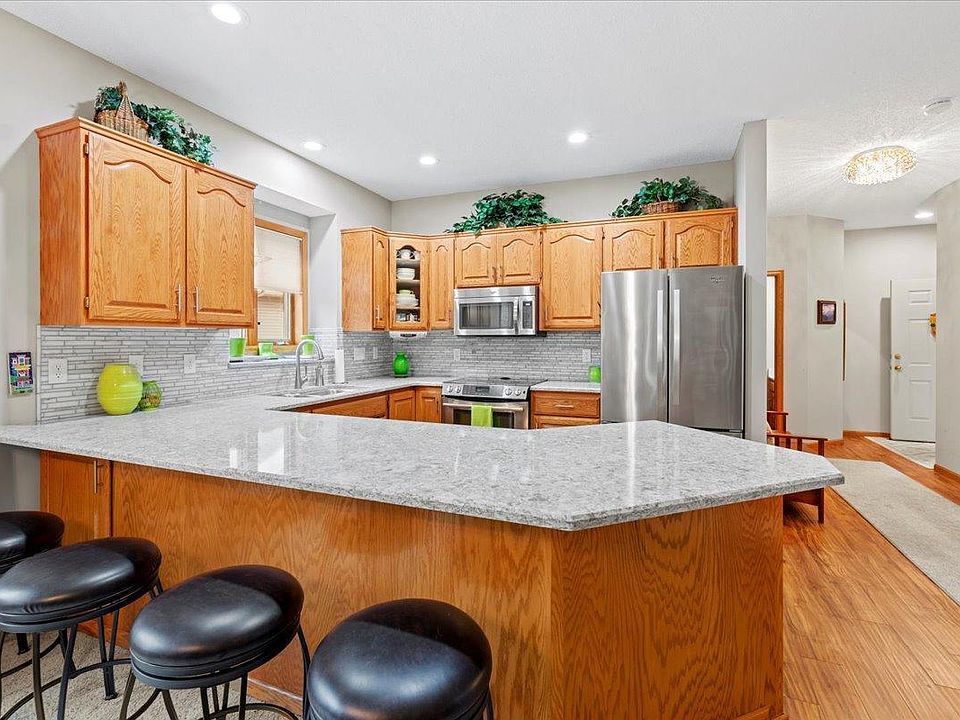 9463 Winslow Chas, Maple Grove, MN 55311 Zillow