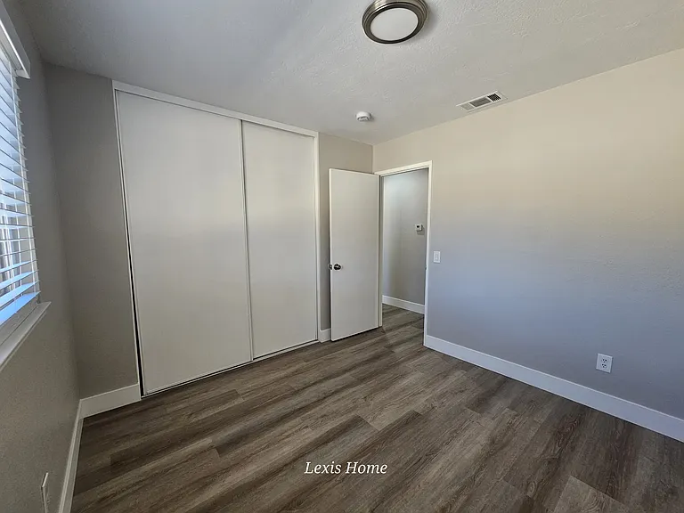 14172 Montecito Pl — Photo 7