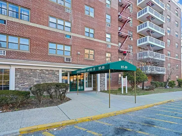 85-10 151 Avenue #3K, Howard Beach, NY 11414