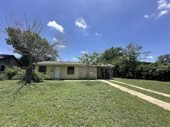 4146 Tamarak Dr, San Antonio, TX 78220