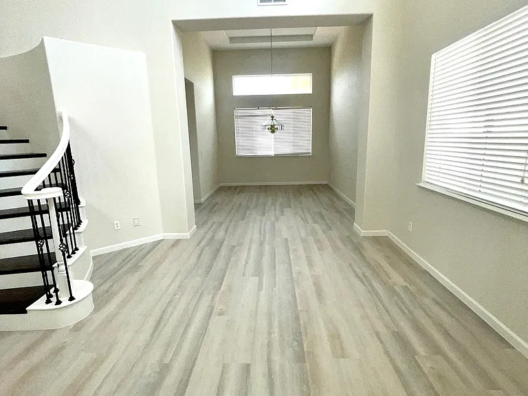 2629 Torrey Pines Dr — Photo 6