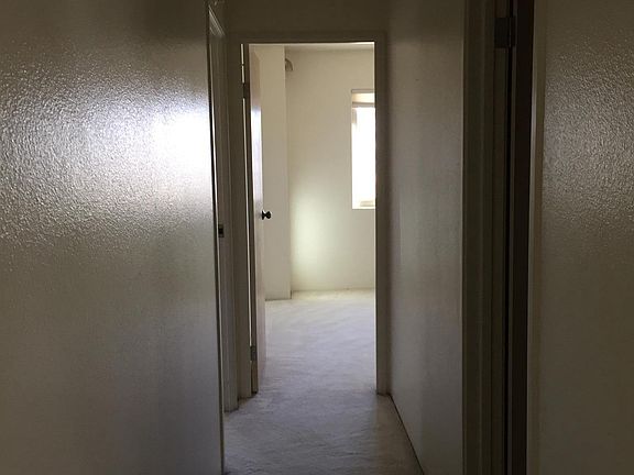 Hallway to bath / bed