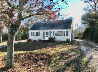 7 Hemlock Dr, Mashpee, MA 02649