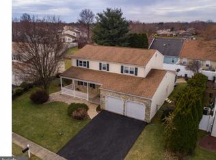 2565 Cannon Ball Ct, Bensalem, PA 19020