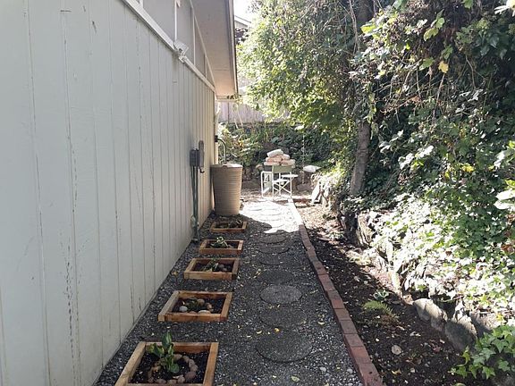 2nd image of 7402 Stanich Ave #B