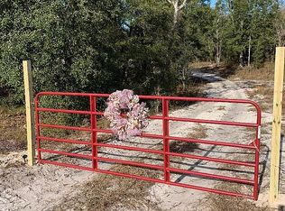 11111 100th St, O'Brien, FL 32071