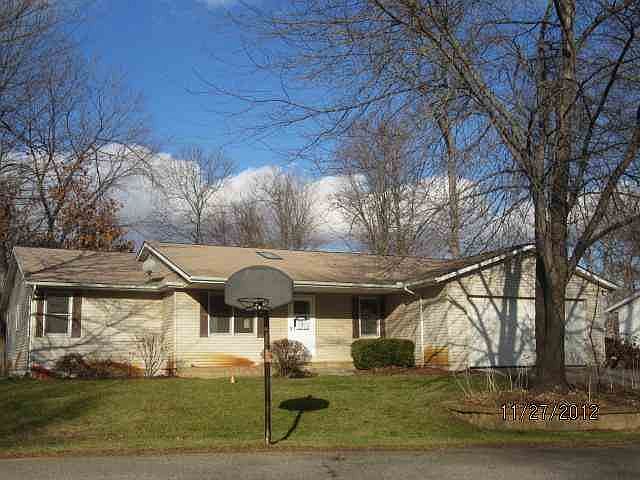 1st image of 28965 Clover Ln