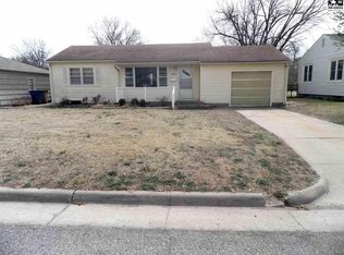 1003 W 20th Ave, Hutchinson, KS 67502