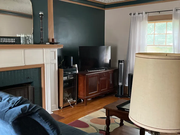 35 Indiana Ave — Photo 9
