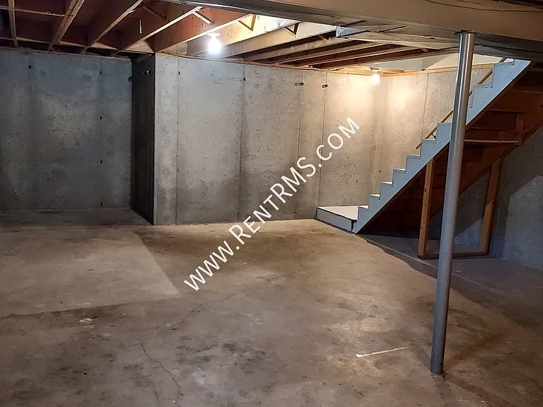 2131 SW Brandywine Ln — Photo 25