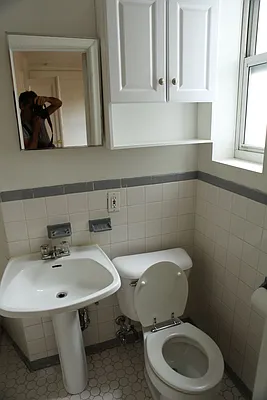 Rented by Chris Stewart, LREB | media 8