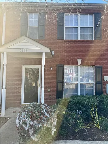 5869 Strathmoor Manor Cir Photo 1