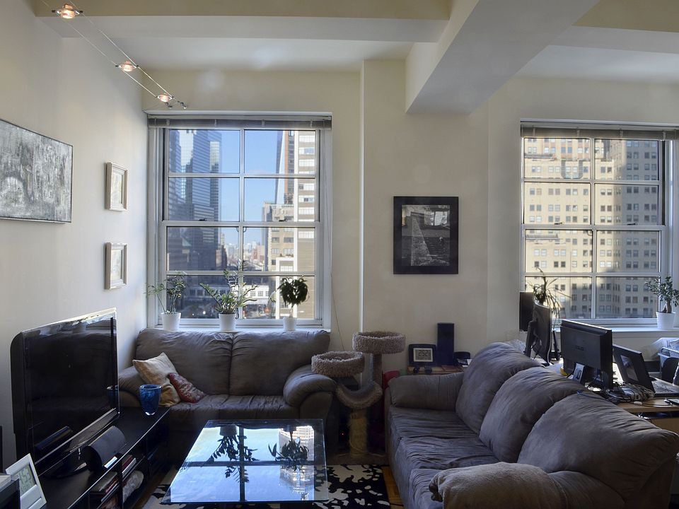 1st image of 21 West St APT 15D