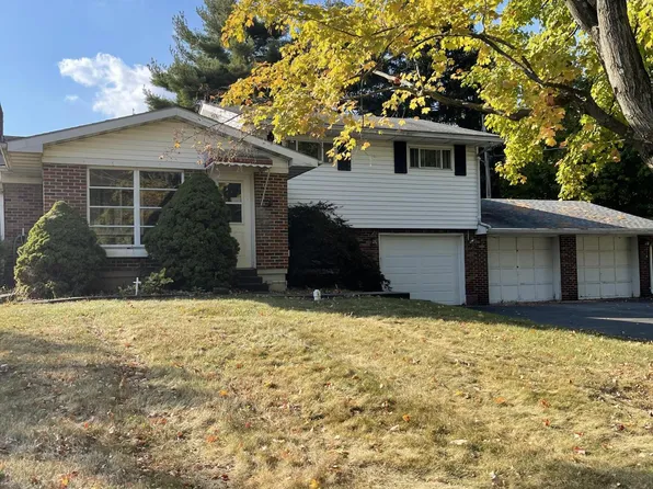 3500 E Pitchin Rd, Springfield, OH 45502