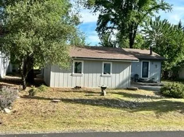10955 Woodchuck Ct, Penn Valley, CA 95946