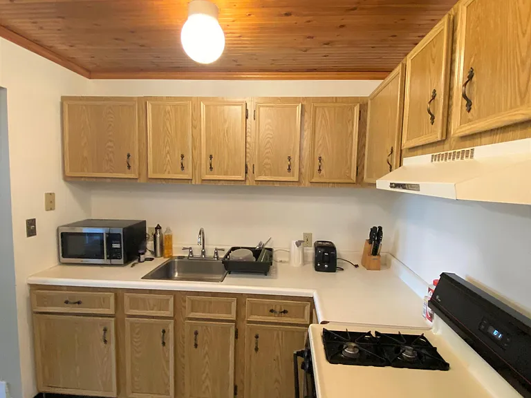 841 N Lincoln Ave #7 — Photo 6