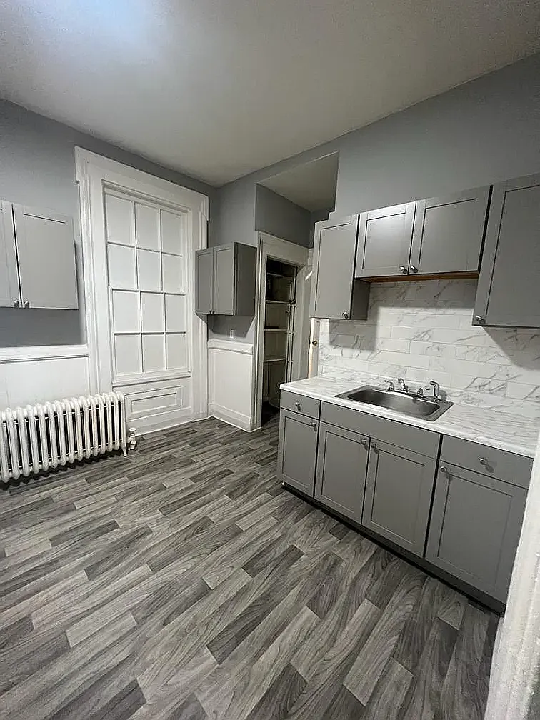 Building Photo - 44 S Hamilton St #0