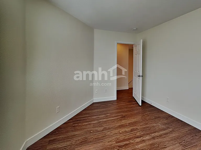 7632 Butler Mesa St — Photo 20