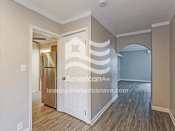 5-Dining Room