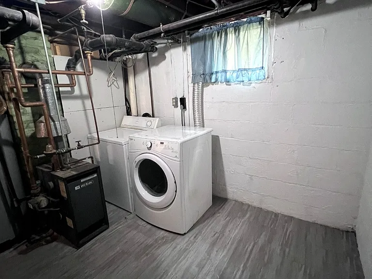 6113 Arbor St — Photo 32