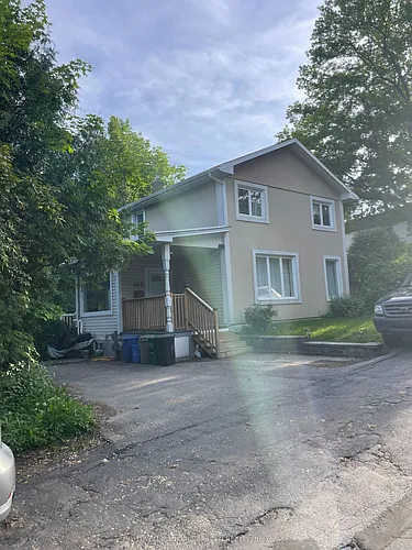 448 Green Ave Photo 1