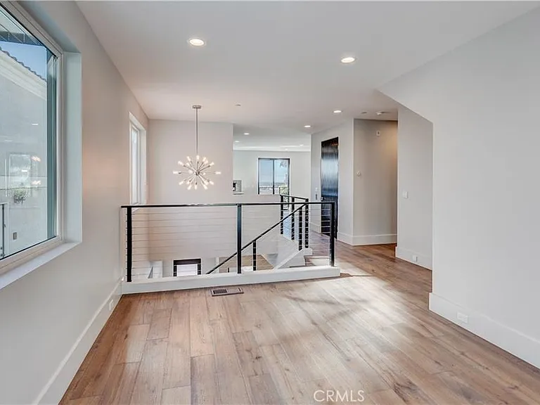 716 N Juanita Ave #A — Photo 26
