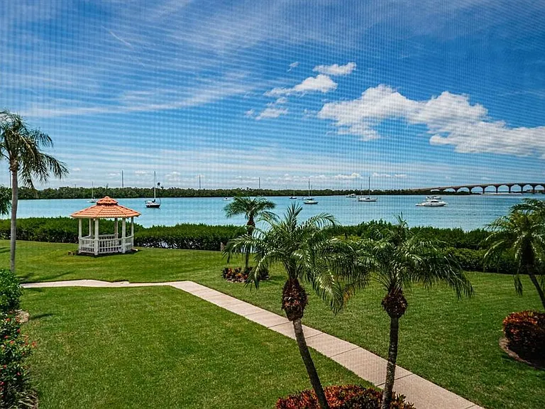 6295 Bahia Del Mar Cir #204 — Photo 12