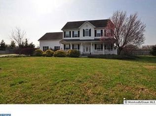 5 Letitia Dr, New Egypt, NJ 08533