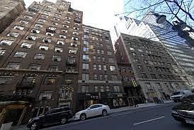 1st image of 114 E 40th St APT 8D