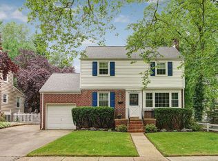 255 Crystal Ter, Haddonfield, NJ 08033