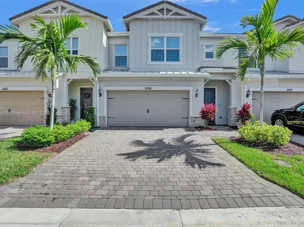 5055 Eucalyptus Dr, Hollywood, FL 33021