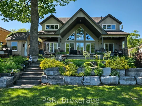 967 Mosley St, Wasaga Beach, ON L9Z 2G9
