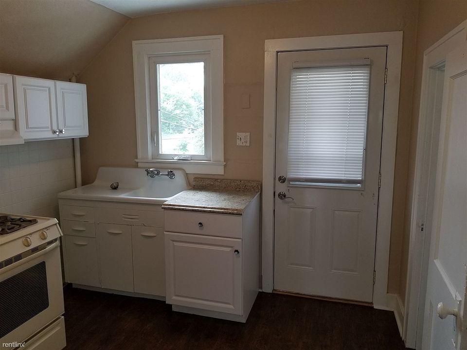 Front Door/Kitchen