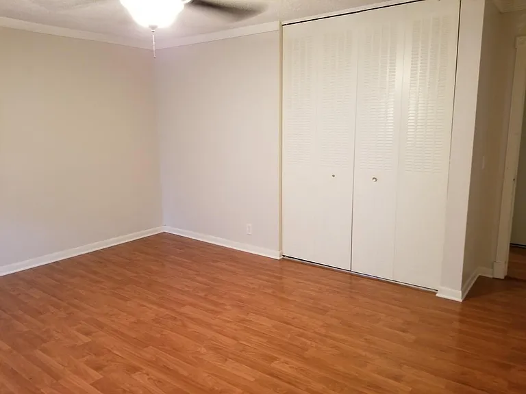 bed room 1