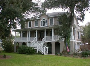 27 32nd Ave, Isle Of Palms, SC 29451