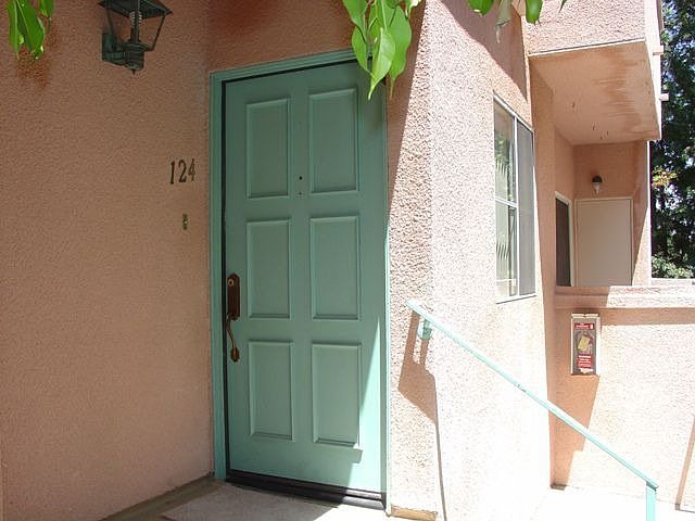 1st image of 7320 Balboa Blvd Unit 124