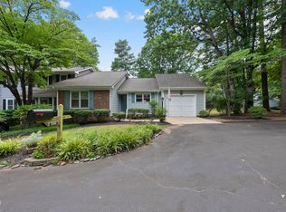 1500 Laureldale Dr, Raleigh, NC 27609